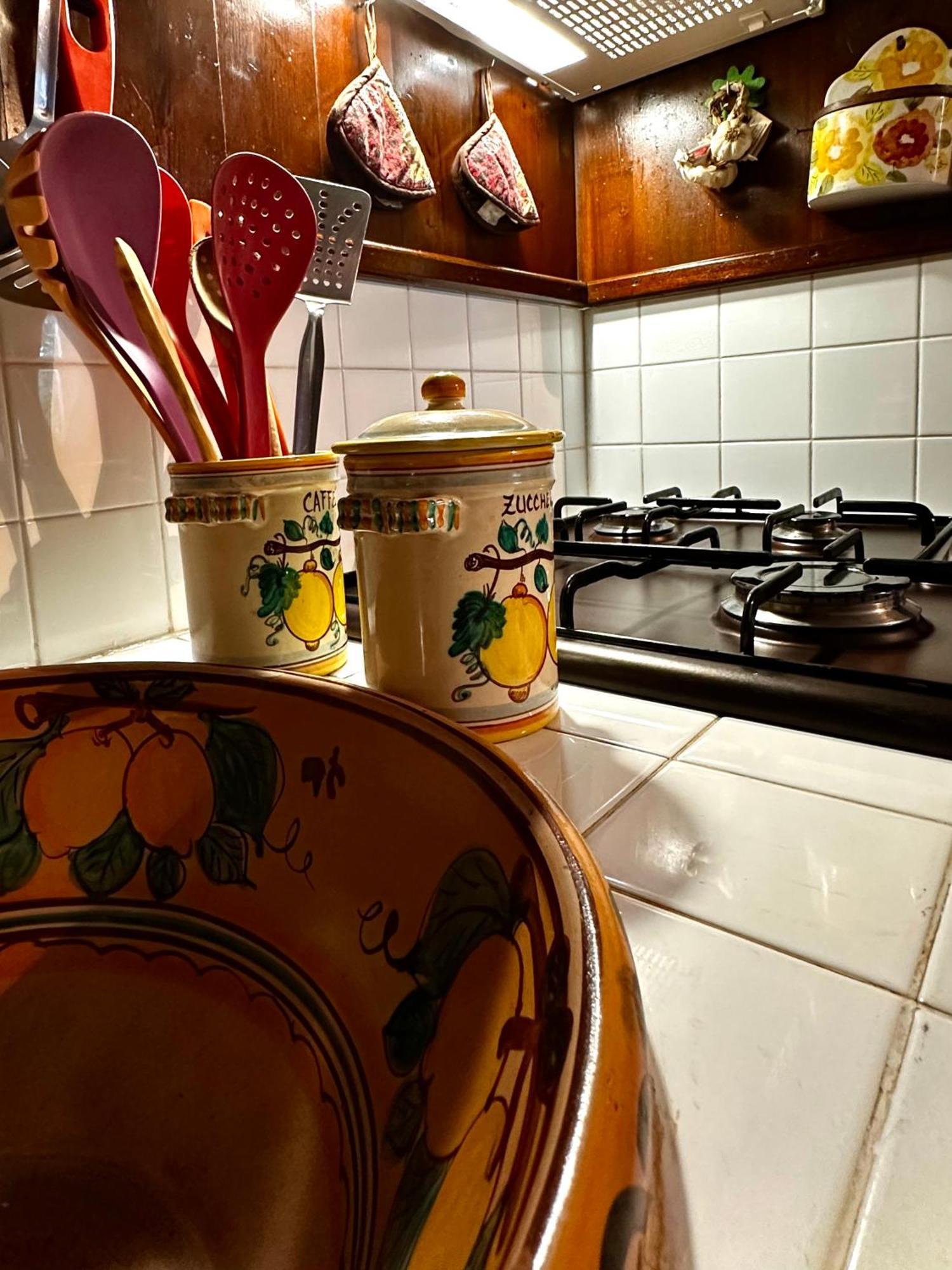 モンデッロCasa Perciata - Locazione Turisticaアパートメント エクステリア 写真