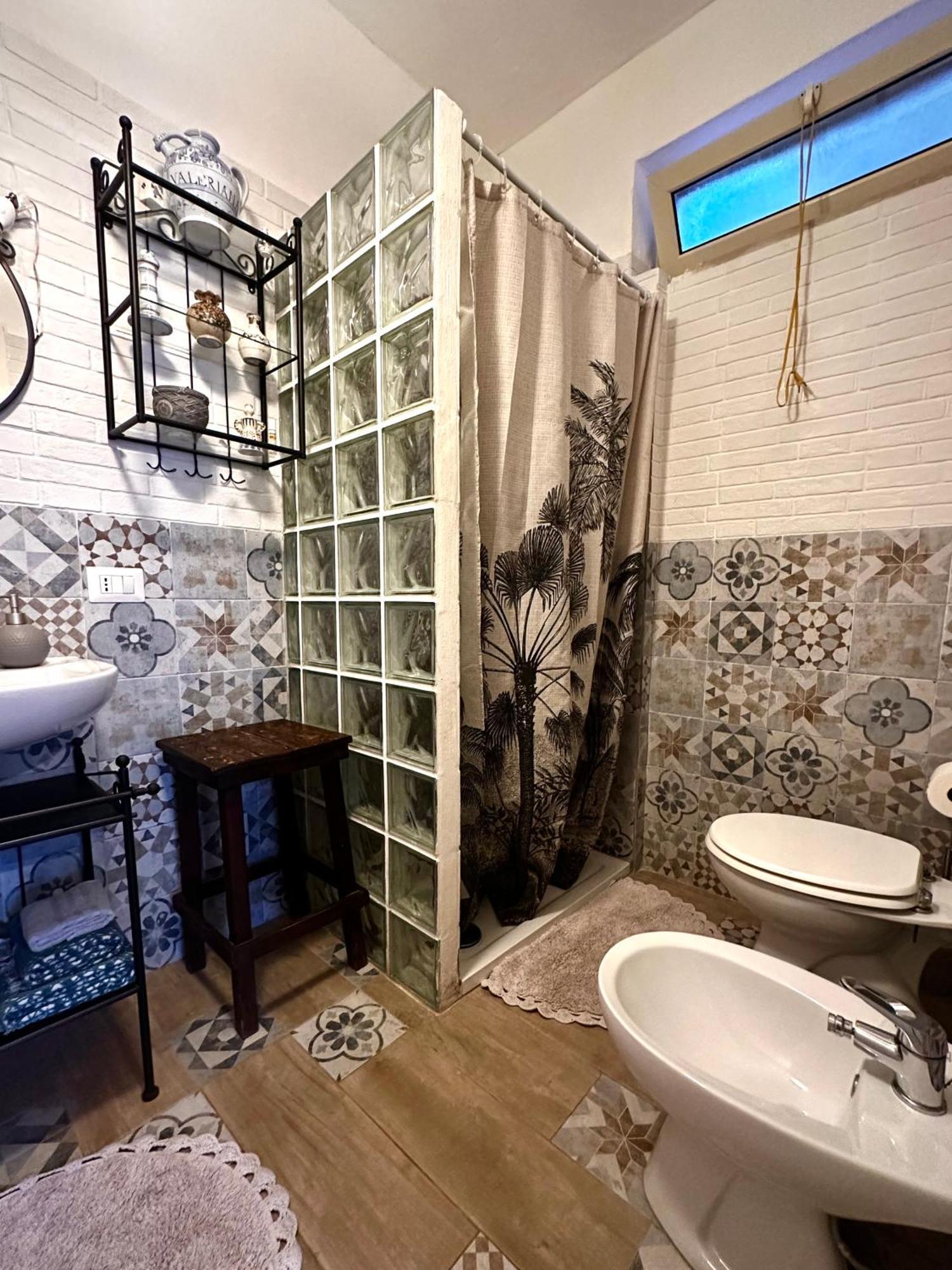 モンデッロCasa Perciata - Locazione Turisticaアパートメント エクステリア 写真