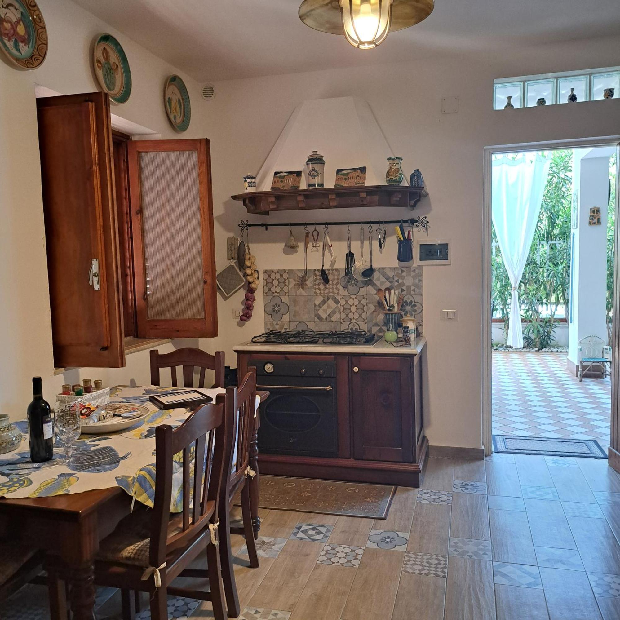 モンデッロCasa Perciata - Locazione Turisticaアパートメント エクステリア 写真